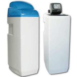 1035 Cabinet Type Water Softener